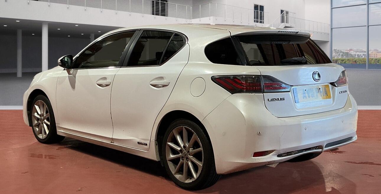 Used Lexus CT 2011 for sale - 76759313: Photo 3