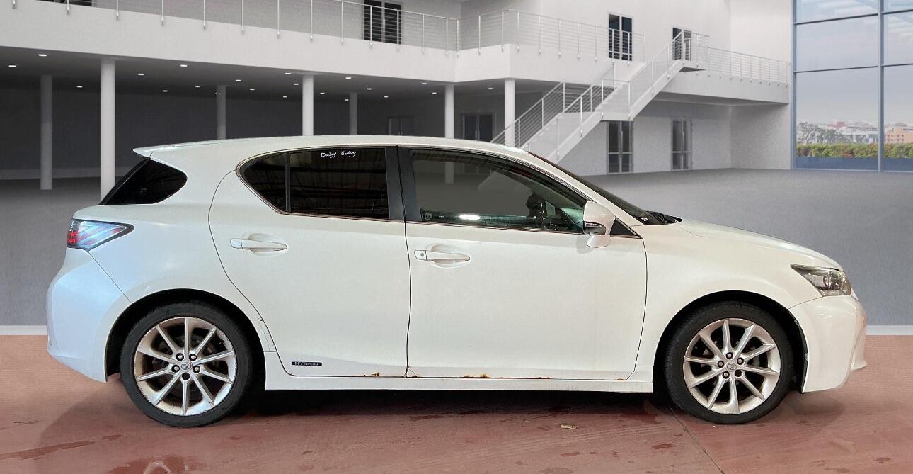 Used Lexus CT 2011 for sale - 76759313: Photo 7