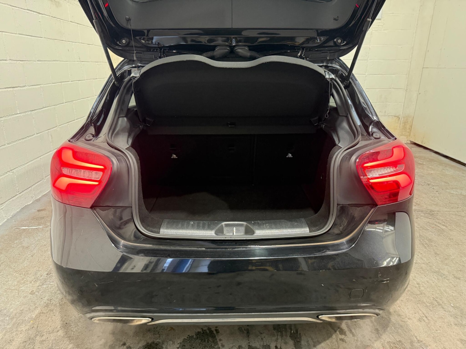 Used Mercedes-Benz A-Class for sale - 77807666: Photo 34