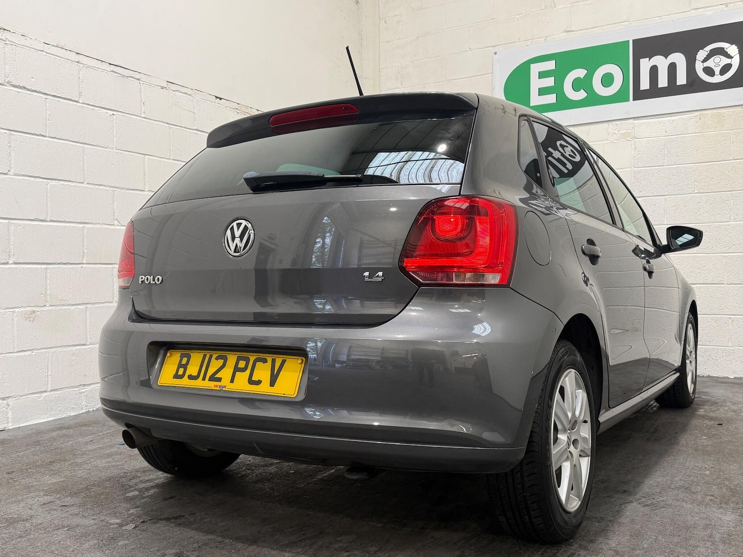 Used Volkswagen Polo 2012 for sale - 76270673: Photo 14