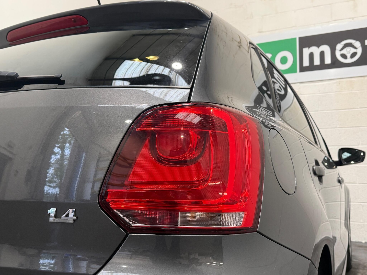 Used Volkswagen Polo 2012 for sale - 76270673: Photo 17