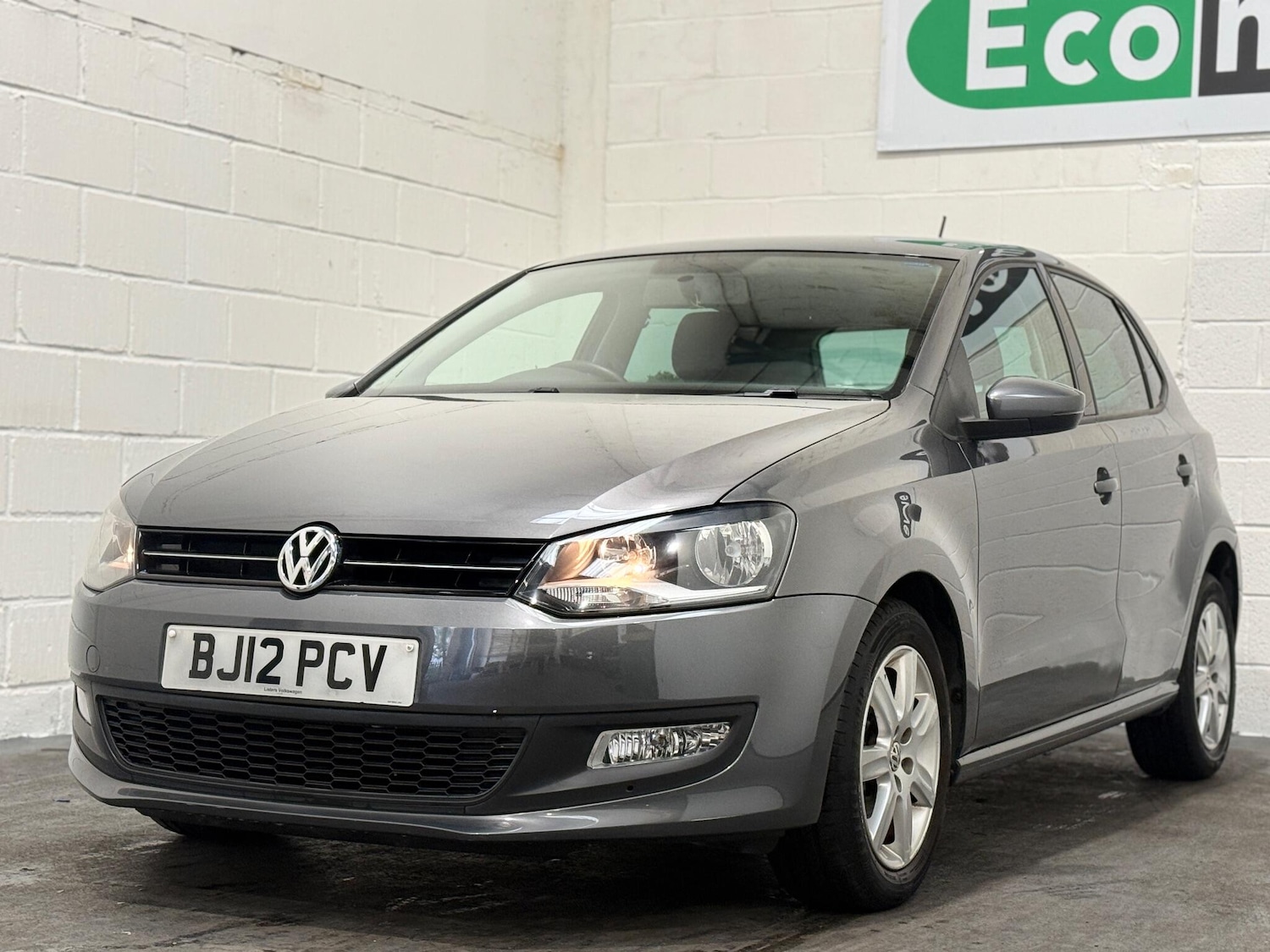 Used Volkswagen Polo 2012 for sale - 76270673: Photo 2