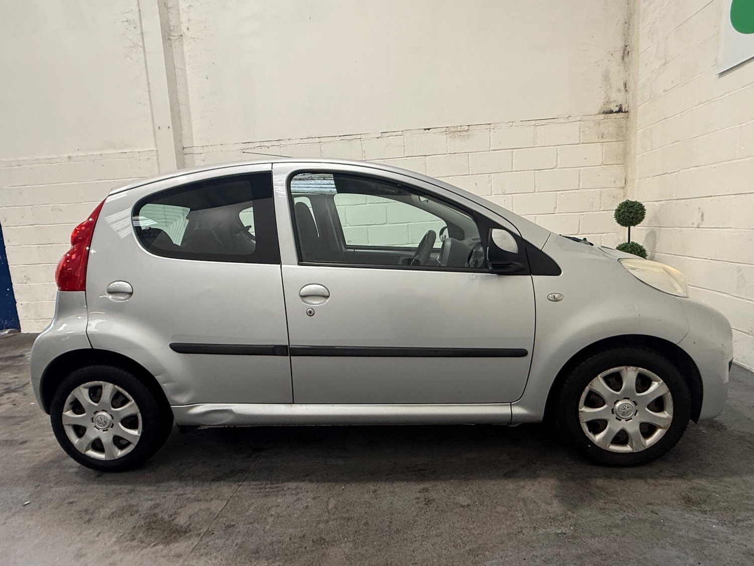 Used Peugeot 107 for sale - 76991410: Photo 13