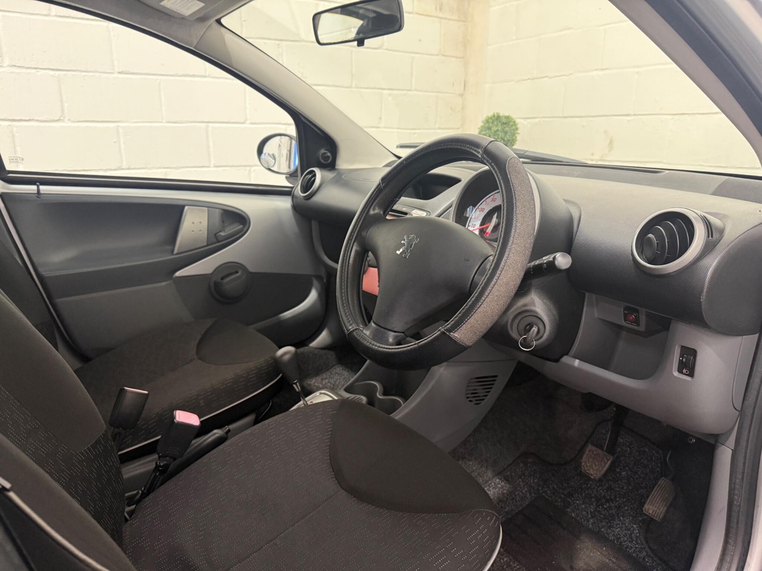 Used Peugeot 107 for sale - 76991410: Photo 17