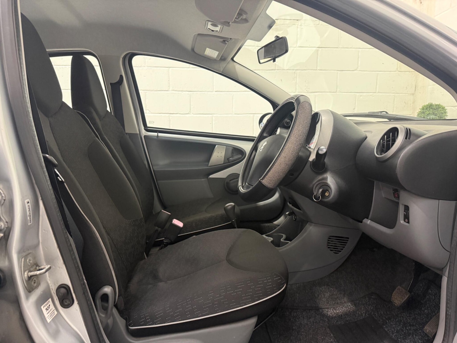 Used Peugeot 107 for sale - 76991410: Photo 22