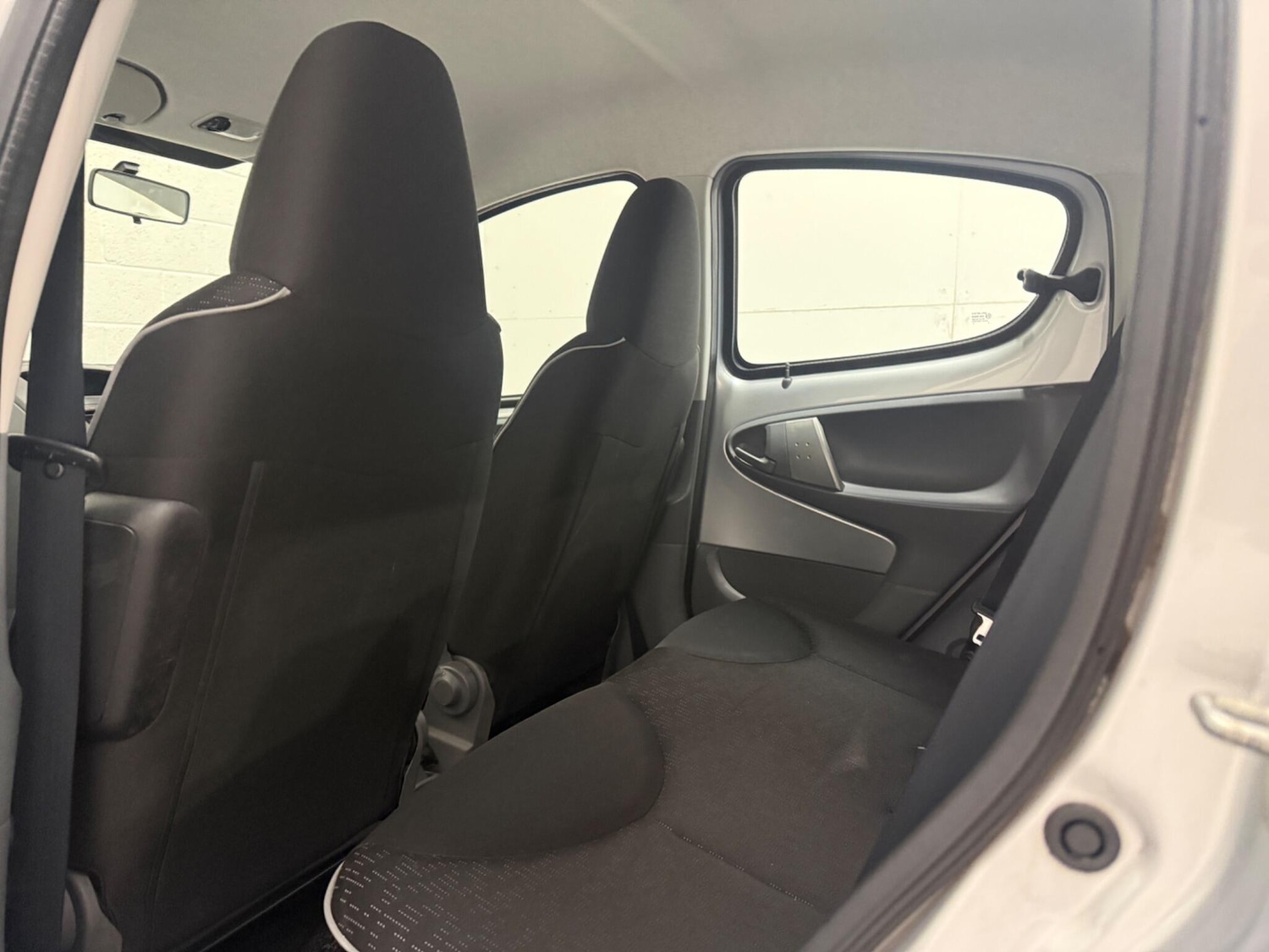 Used Peugeot 107 for sale - 76991410: Photo 26