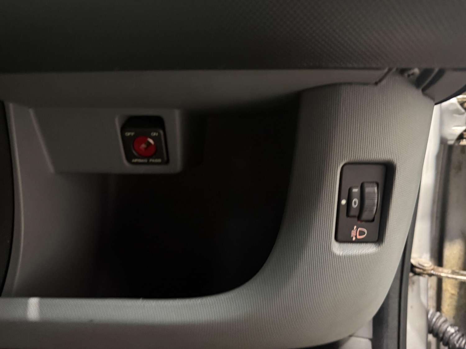 Used Peugeot 107 for sale - 76991410: Photo 30