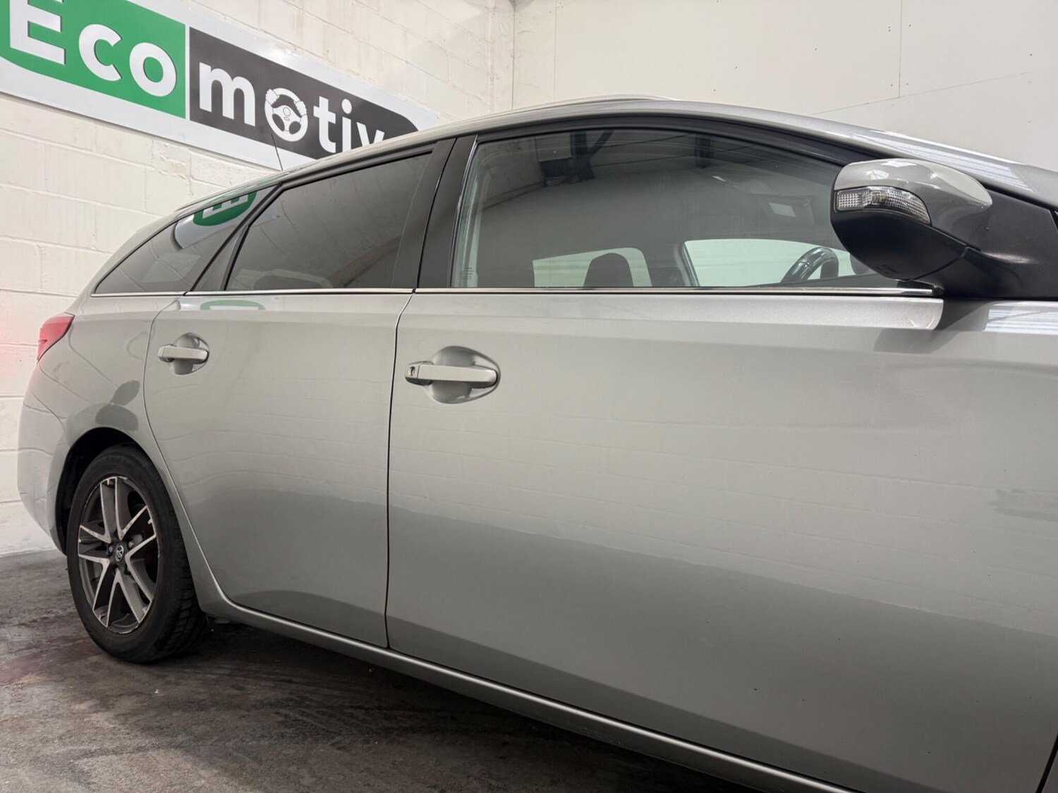 Used Toyota Auris 2015 for sale - 76991412: Photo 4