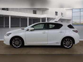 Used Lexus CT 2013 for sale - 75720805: Photo