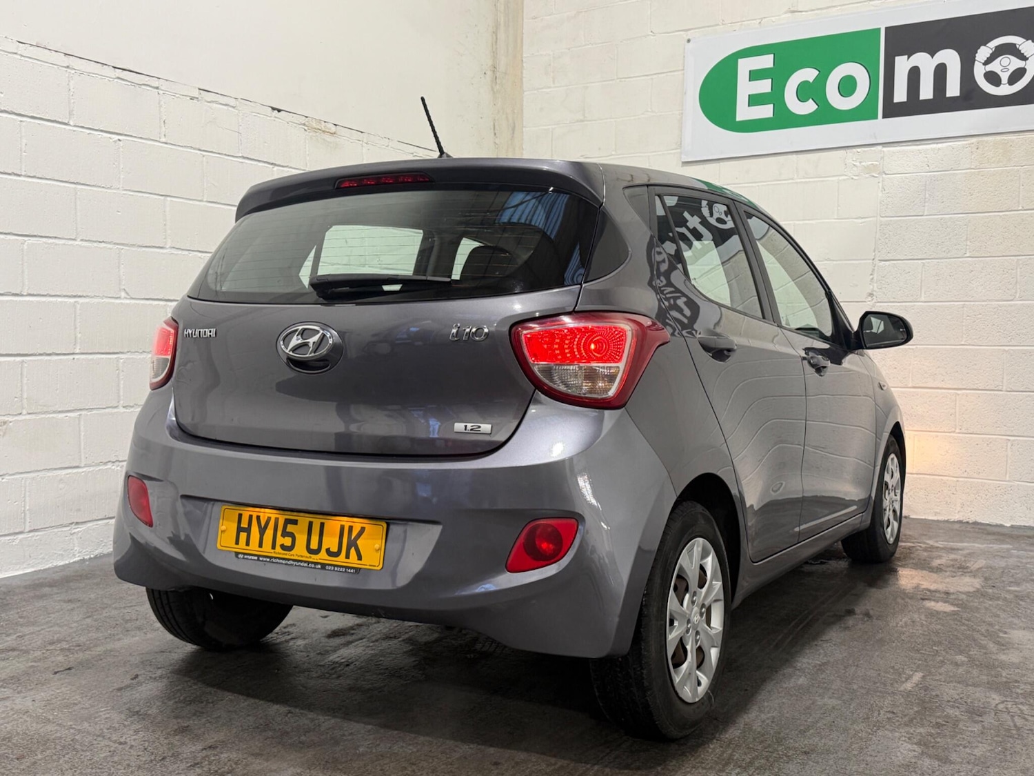 Used Hyundai i10 2015 for sale - 76592639: Photo 11