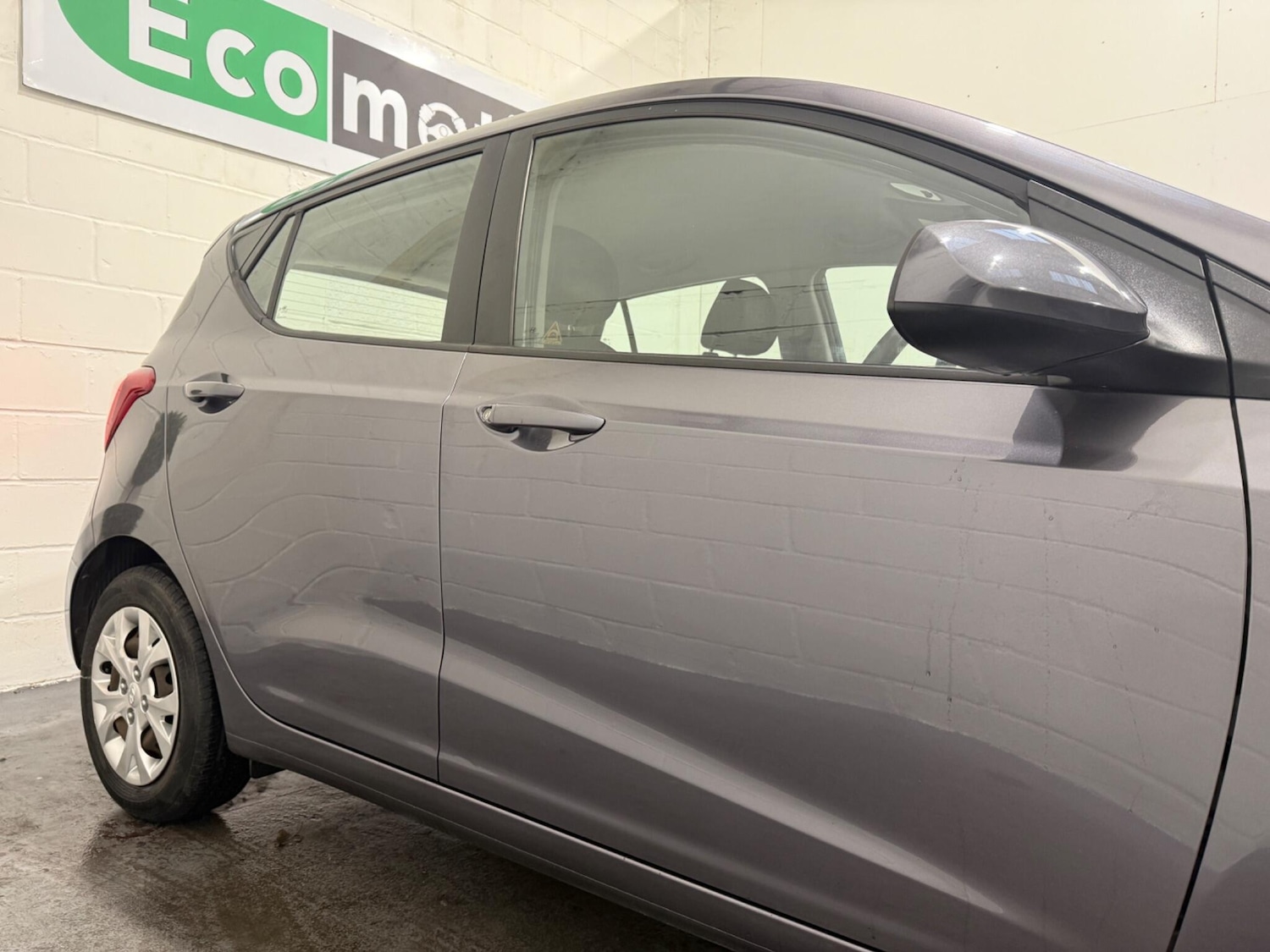 Used Hyundai i10 2015 for sale - 76592639: Photo 4