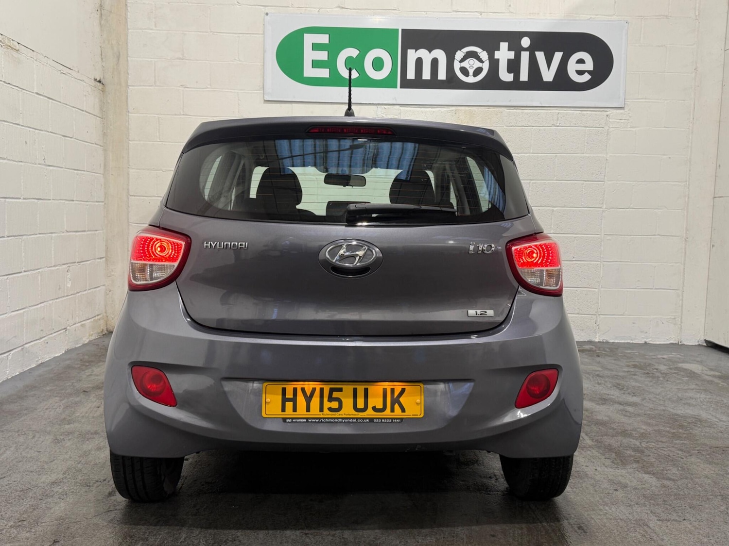 Used Hyundai i10 2015 for sale - 76592639: Photo 9
