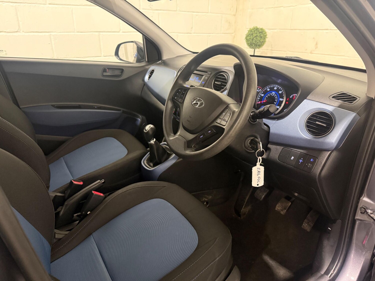 Used Hyundai i10 for sale - 78205502: Photo 14