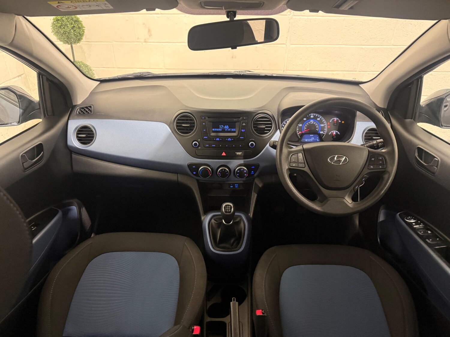 Used Hyundai i10 for sale - 78205502: Photo 15
