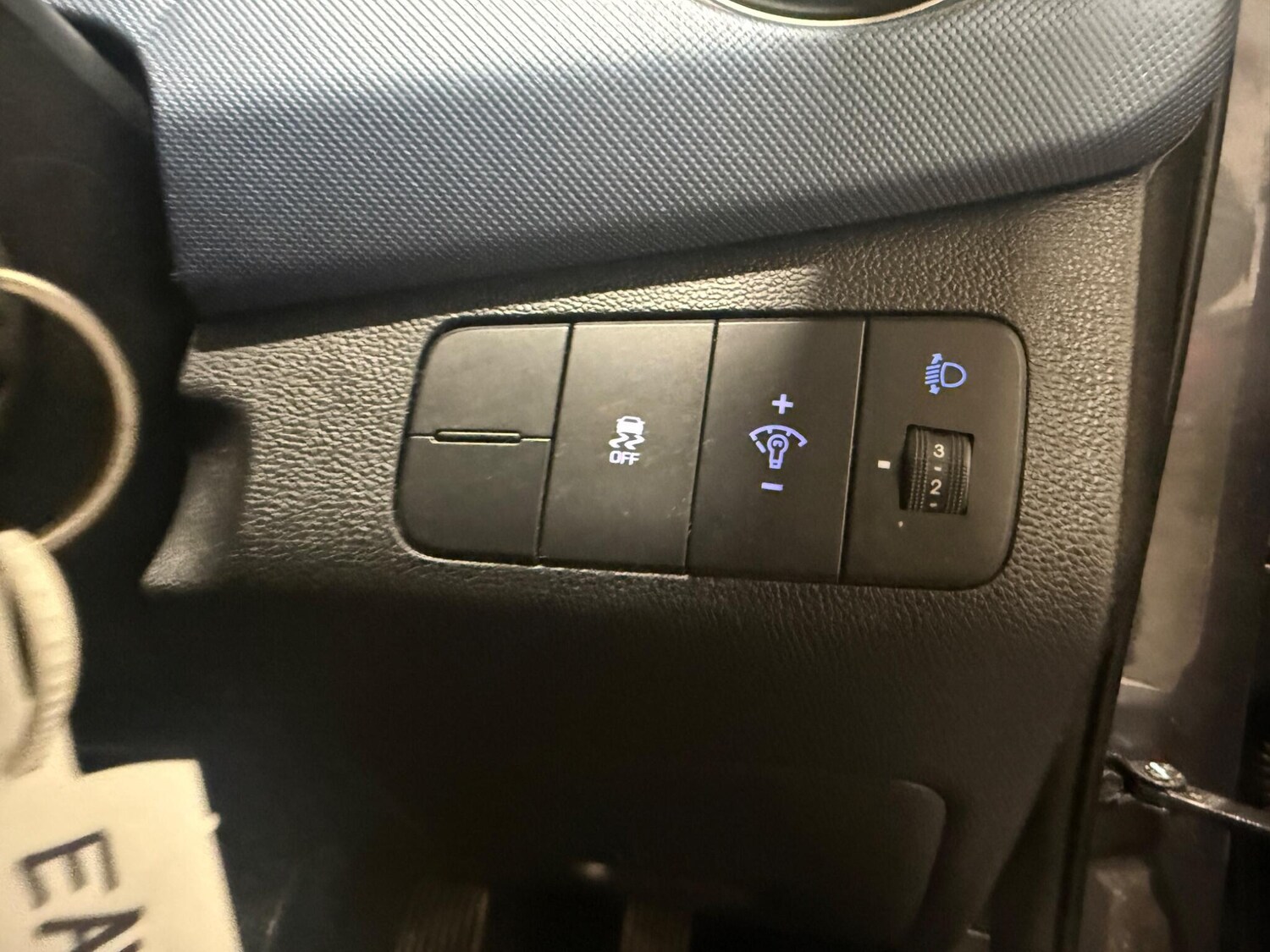 Used Hyundai i10 for sale - 78205502: Photo 27