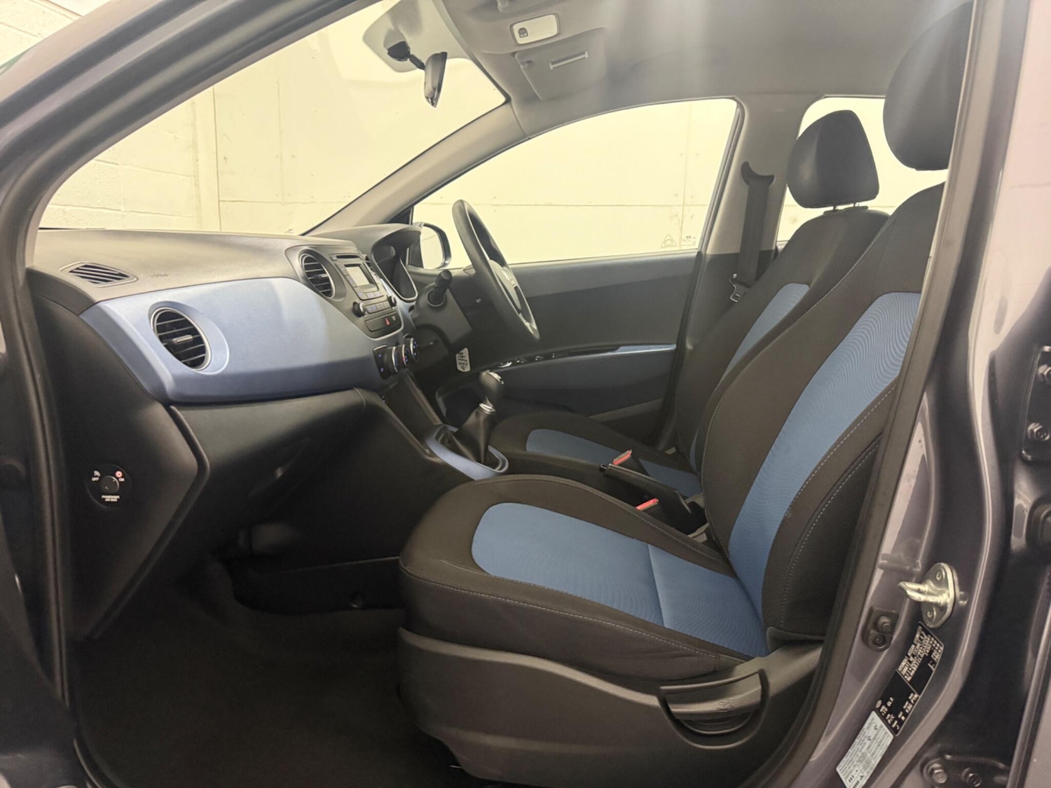 Used Hyundai i10 for sale - 78205502: Photo 34