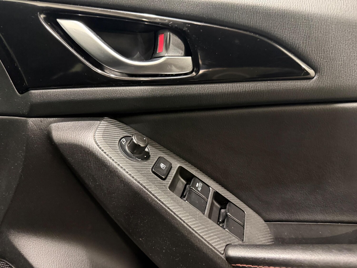 Used Mazda Mazda3 2015 for sale - 77723360: Photo 29