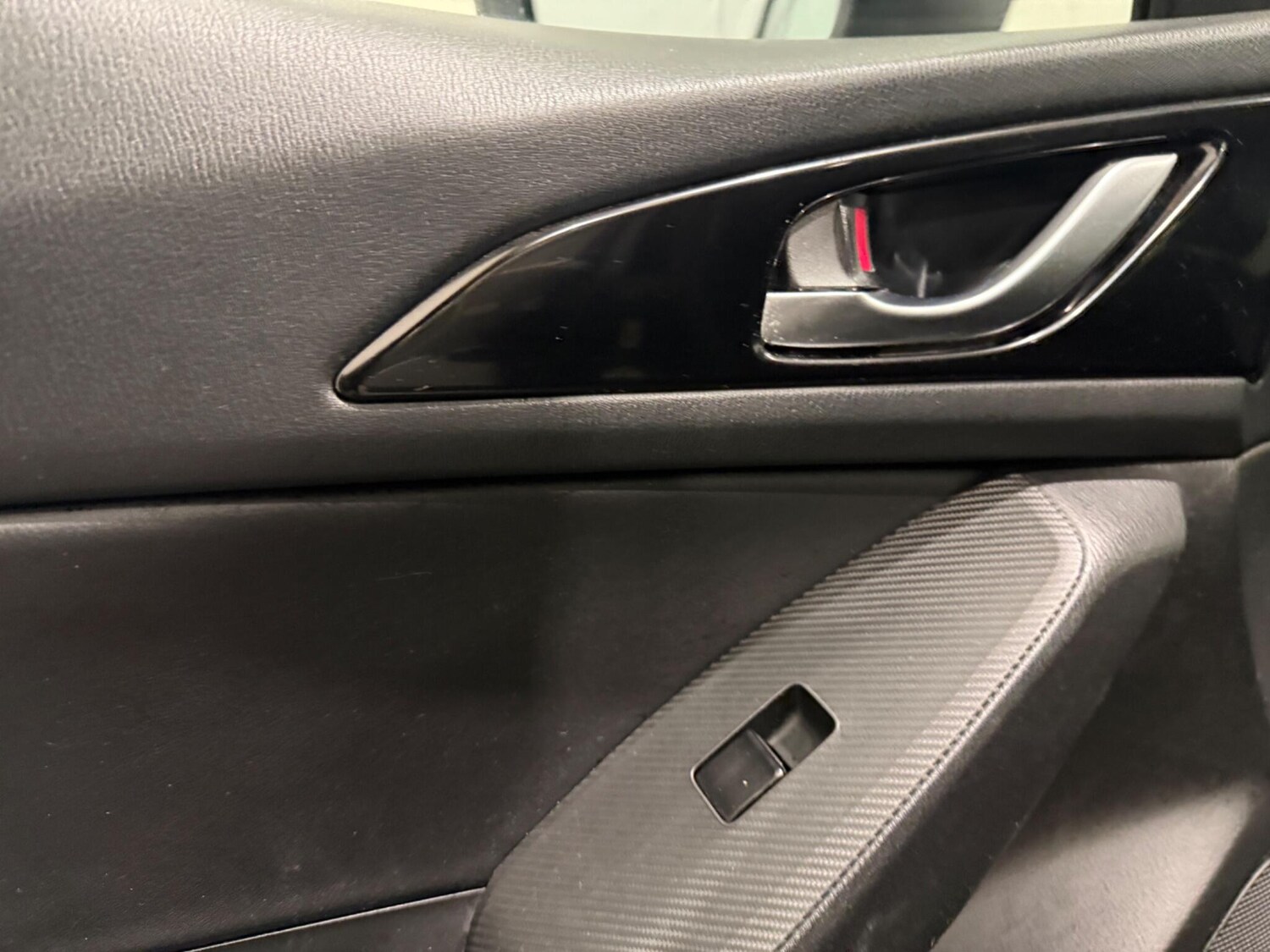 Used Mazda Mazda3 2015 for sale - 77723360: Photo 47