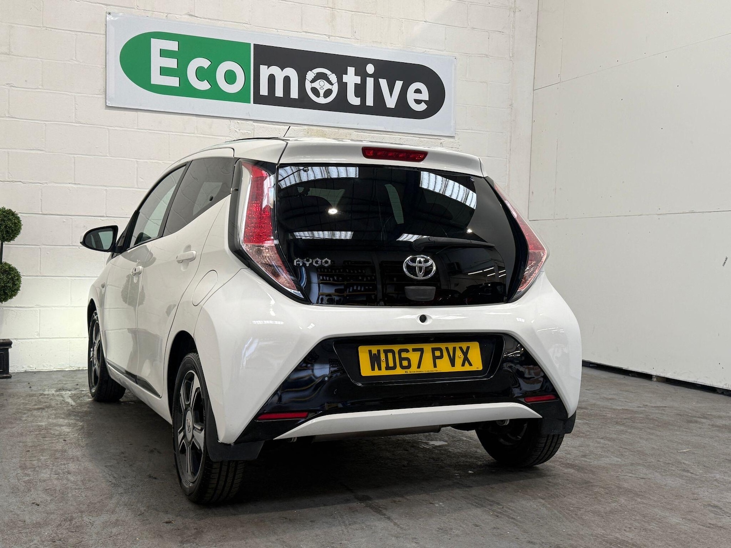 Used Toyota AYGO 2018 for sale - 77549885: Photo 12