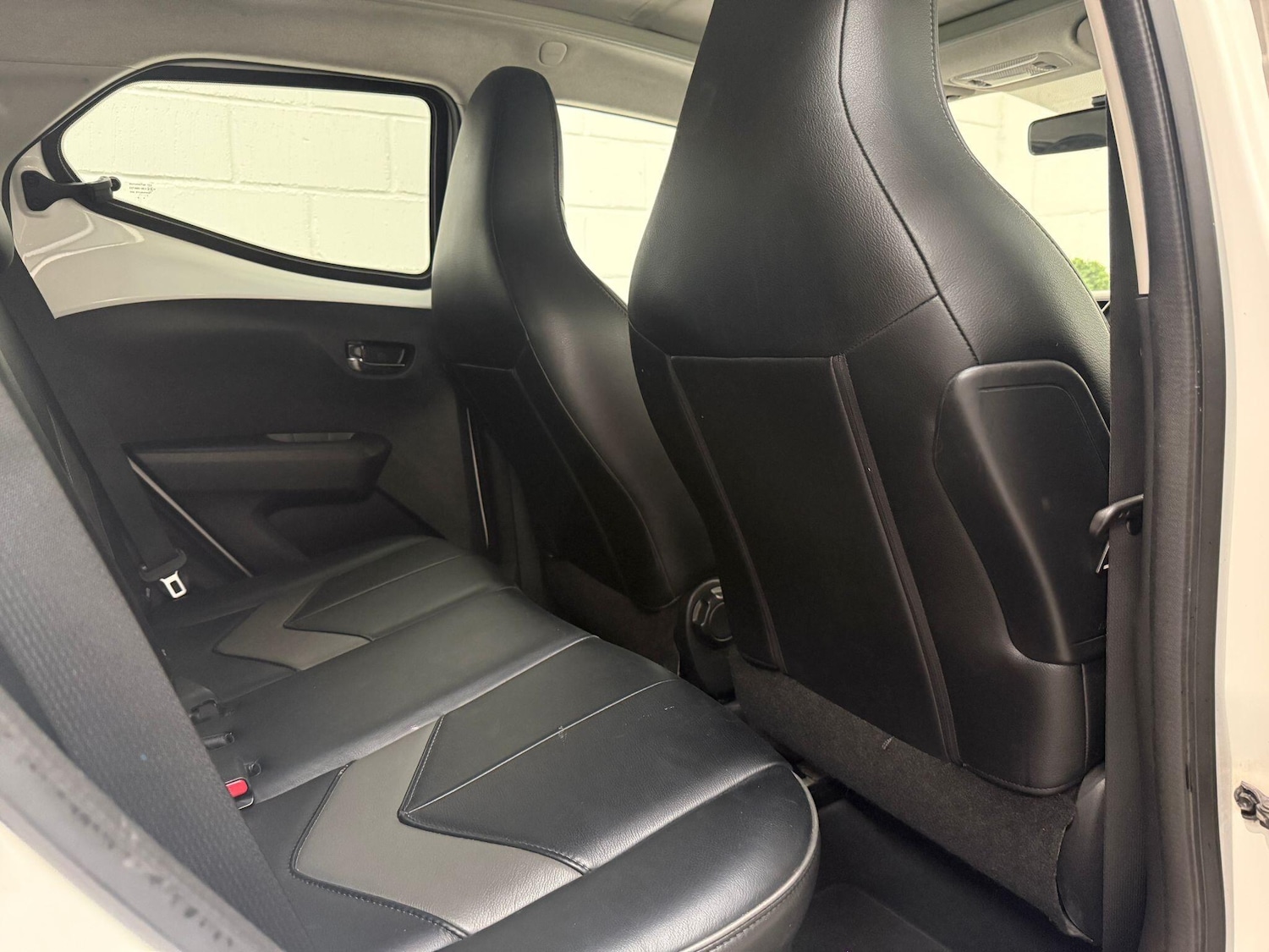 Used Toyota AYGO 2018 for sale - 77549885: Photo 29