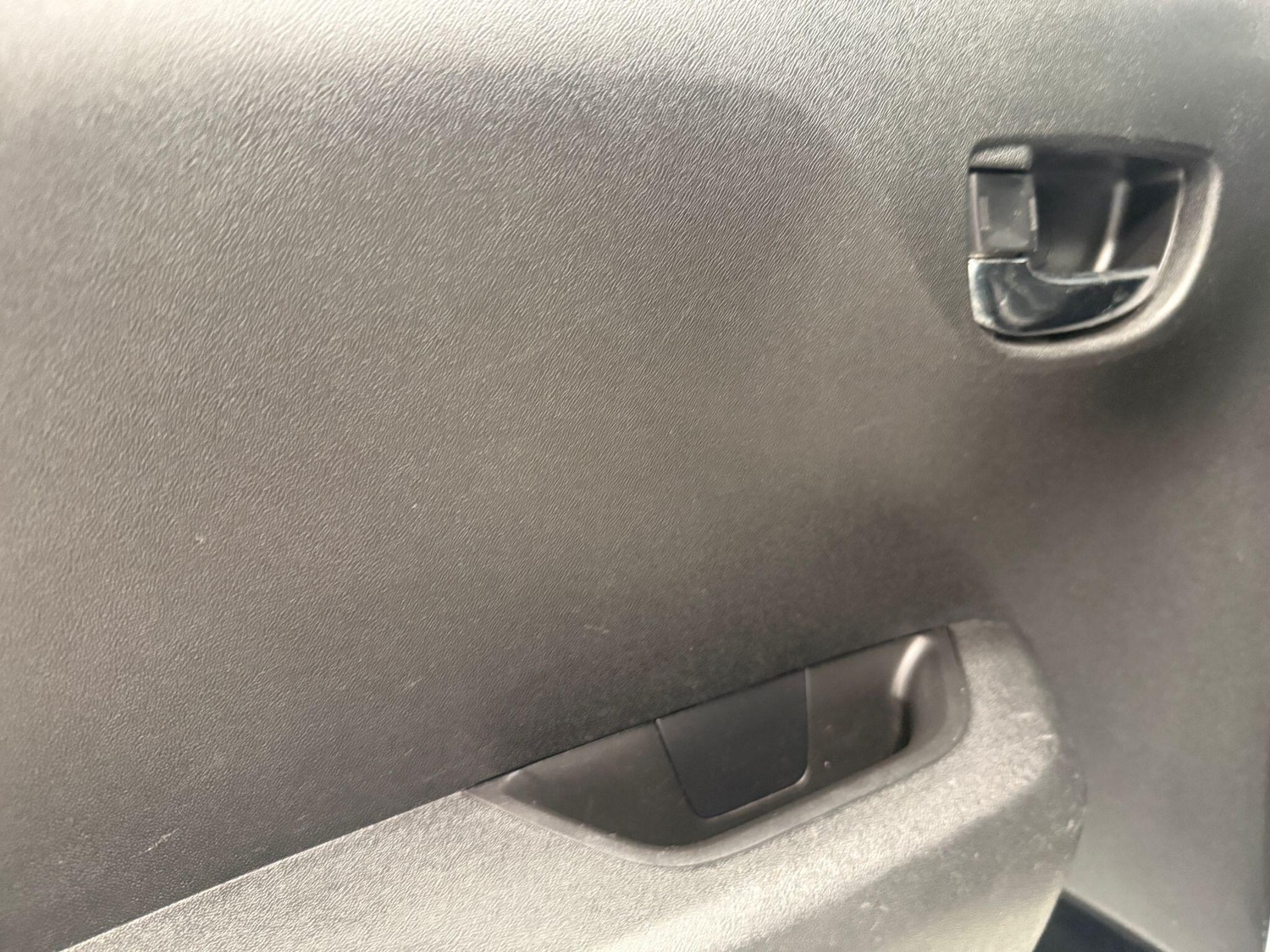 Used Toyota AYGO 2018 for sale - 77549885: Photo 43