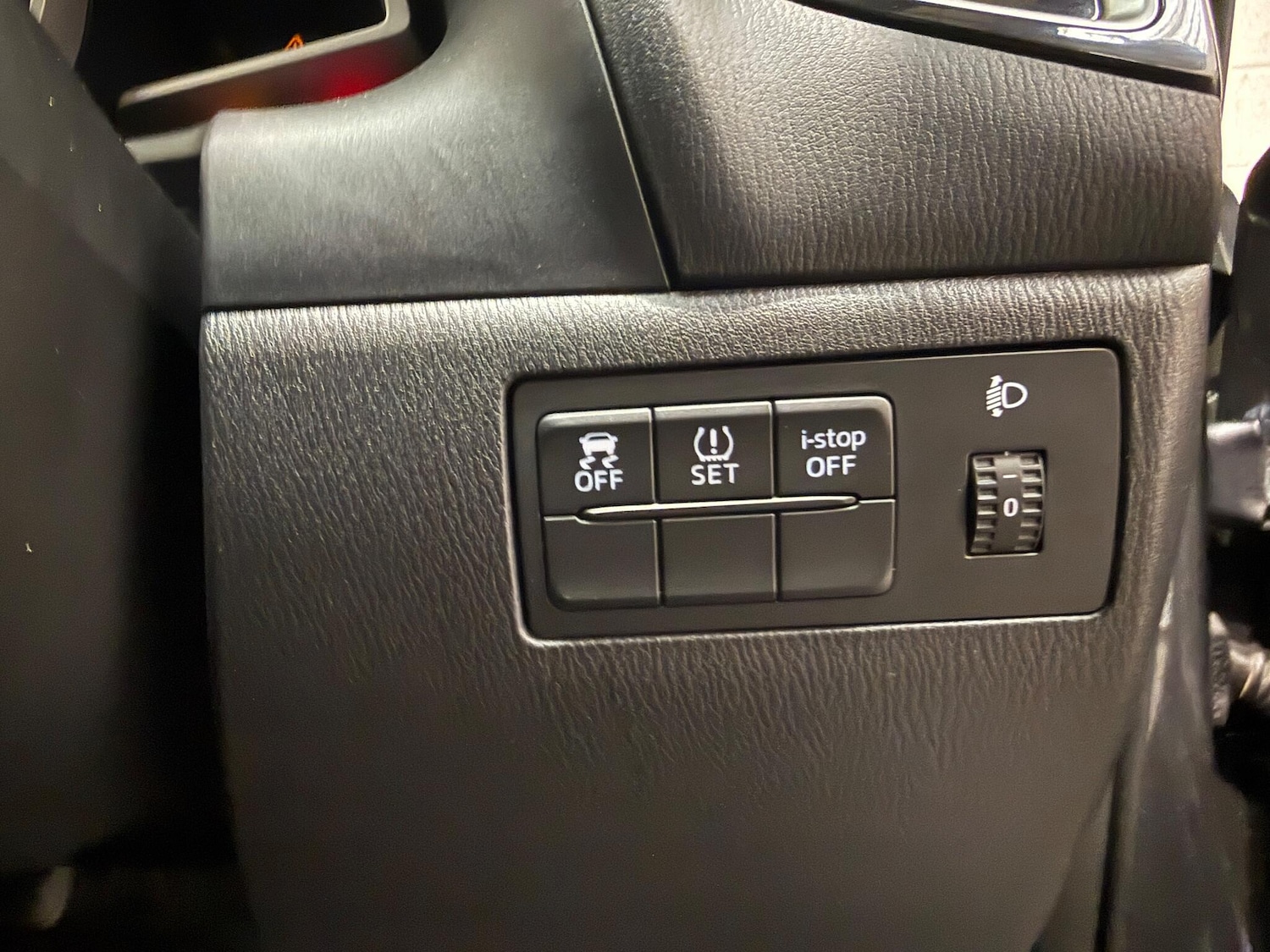 Used Mazda Mazda3 2016 for sale - 76457821: Photo 29