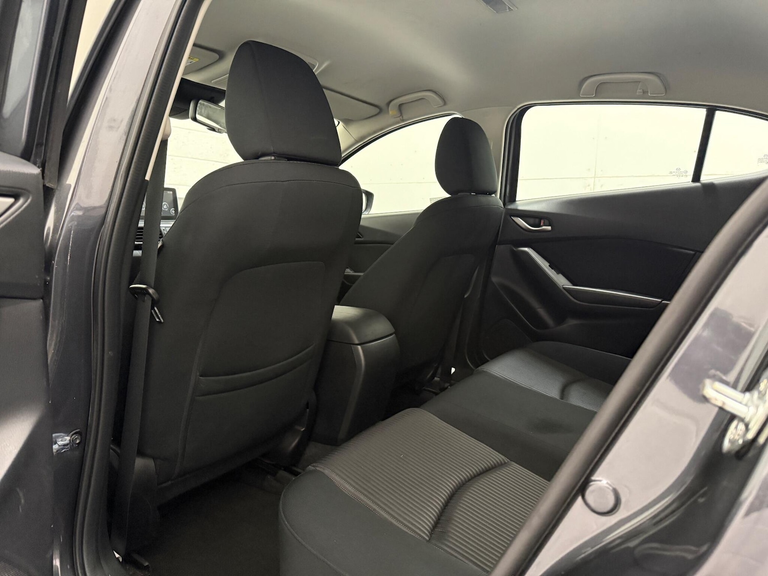 Used Mazda Mazda3 2016 for sale - 76457821: Photo 37