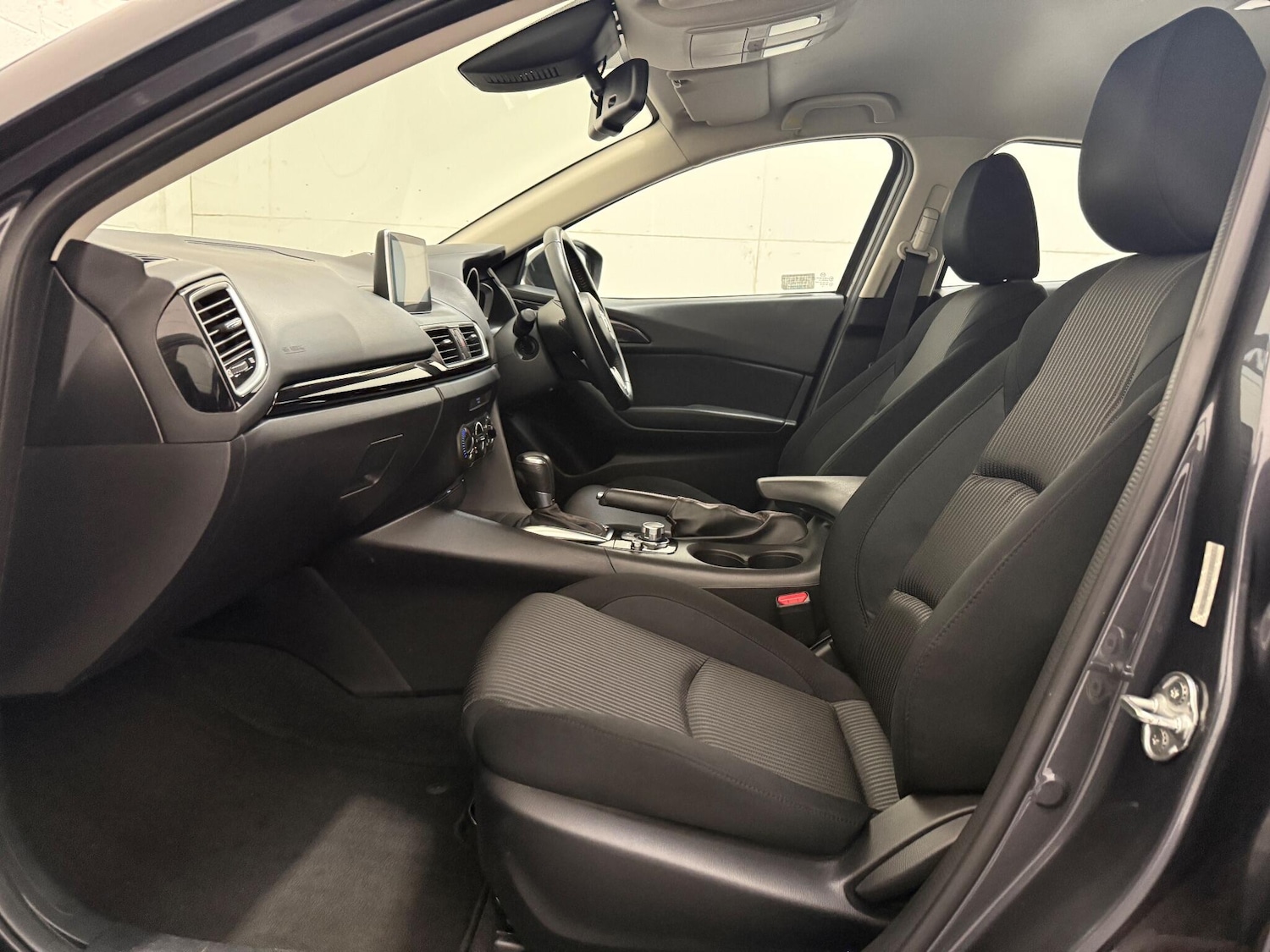 Used Mazda Mazda3 2016 for sale - 76457821: Photo 43