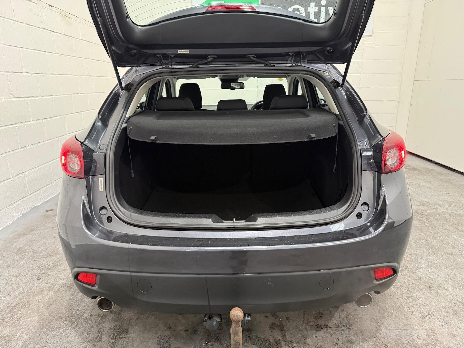 Used Mazda Mazda3 2016 for sale - 76457821: Photo 45