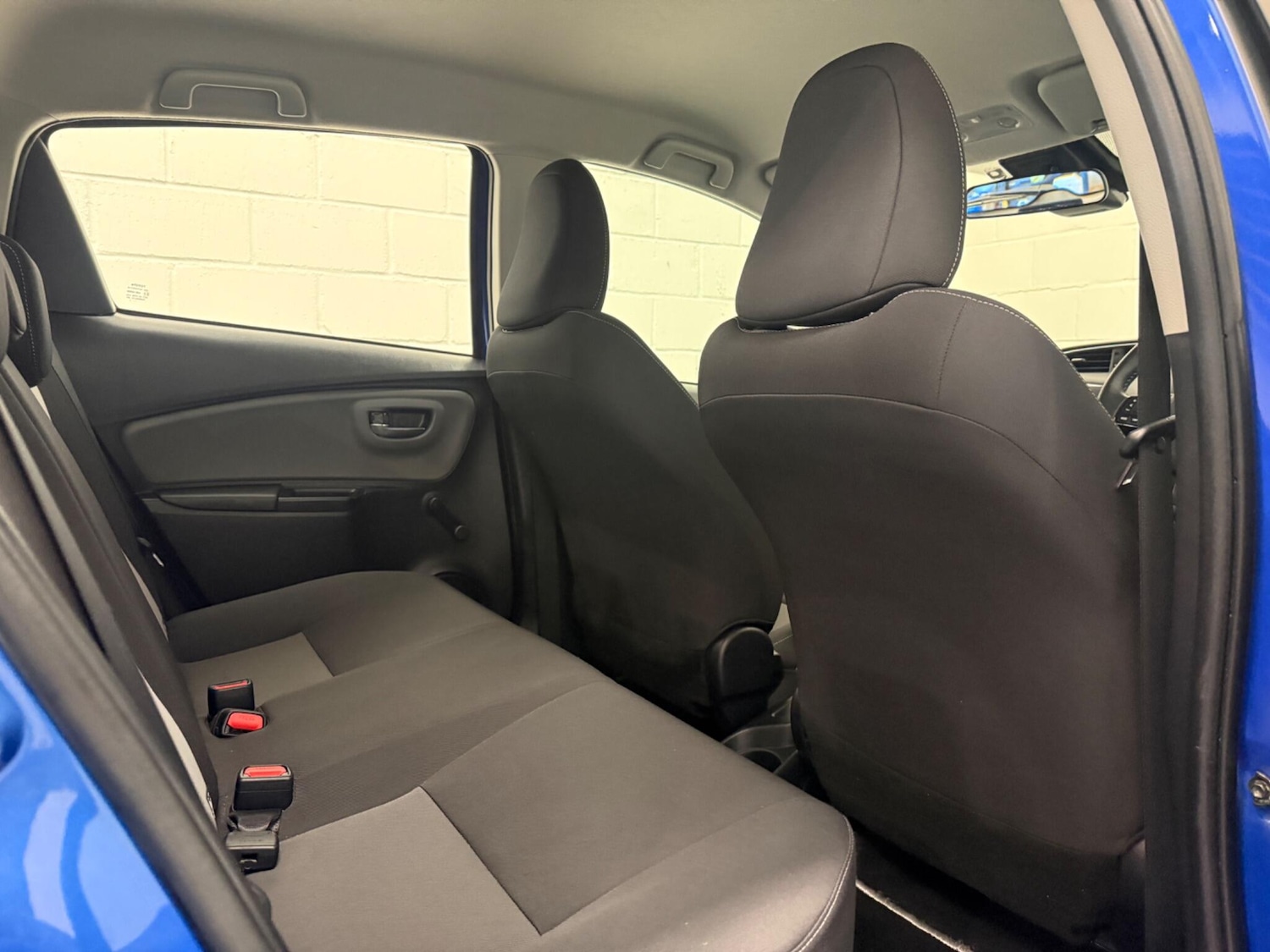 Used Toyota Yaris 2017 for sale - 76657937: Photo 20