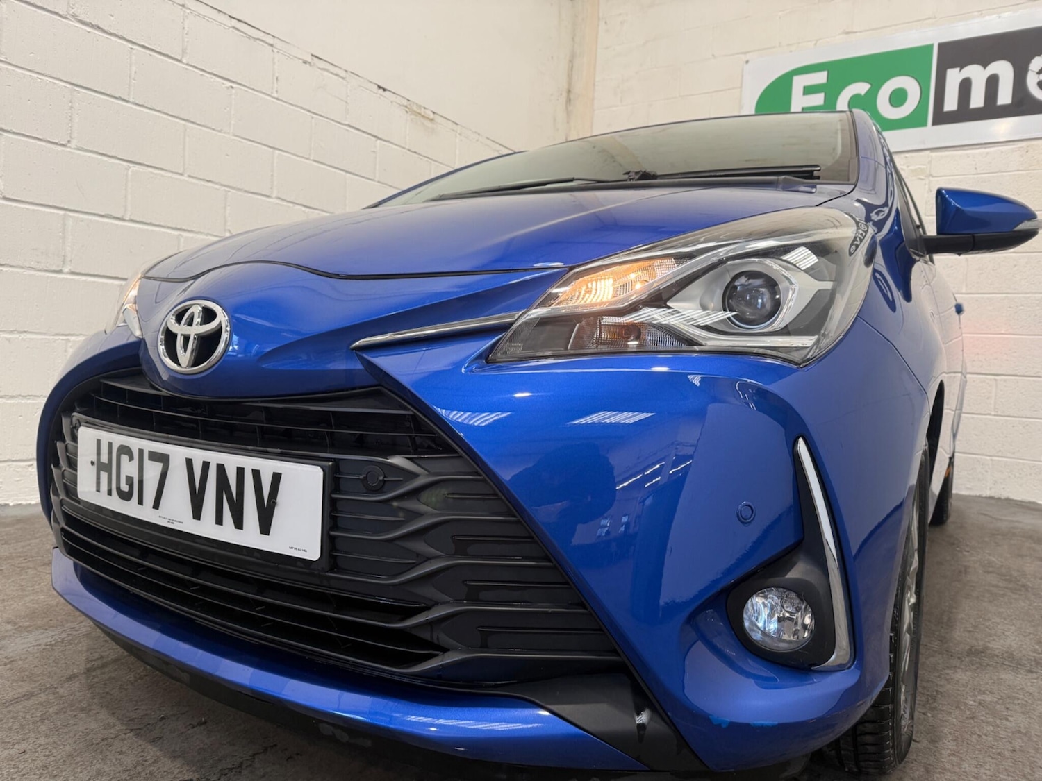 Used Toyota Yaris 2017 for sale - 76657937: Photo 39