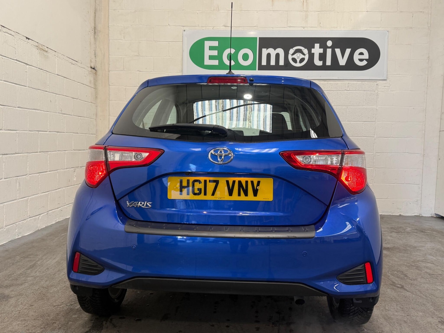 Used Toyota Yaris 2017 for sale - 76657937: Photo 9