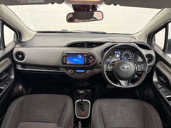 Used Toyota Yaris 2020 for sale - 79099133: Photo