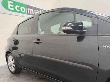 Used Toyota Yaris 2012 for sale - 75588635: Photo