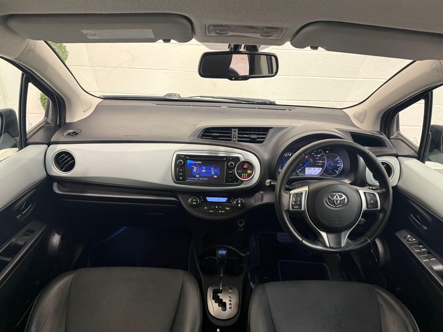 Vehicle 33
