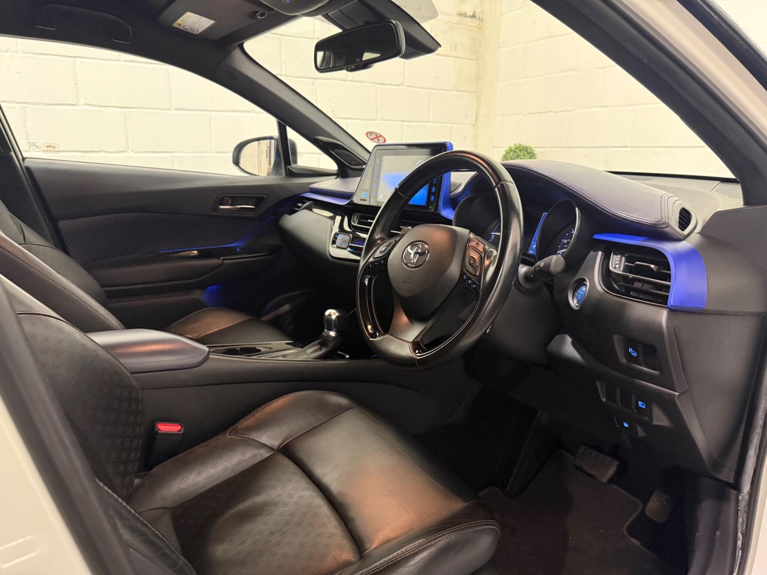 Used Toyota C-HR 2016 for sale - 76759404: Photo 14