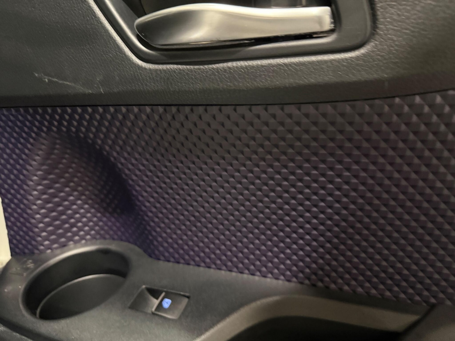 Used Toyota C-HR 2016 for sale - 76759404: Photo 23