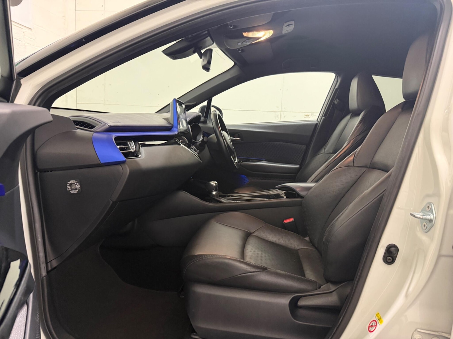 Used Toyota C-HR 2016 for sale - 76759404: Photo 27