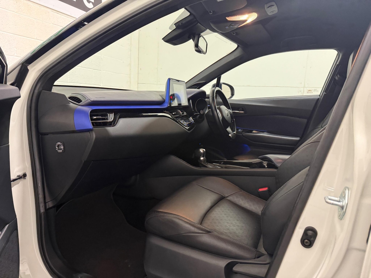 Used Toyota C-HR 2016 for sale - 76759404: Photo 29