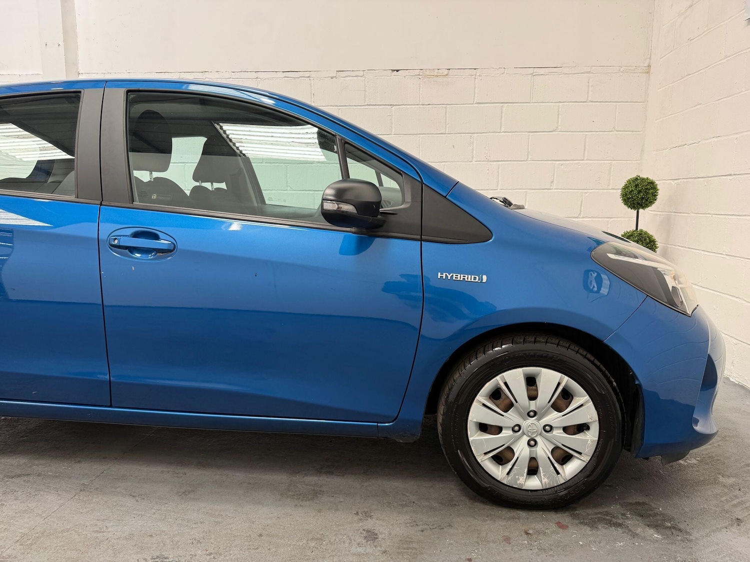 Vehicle 21