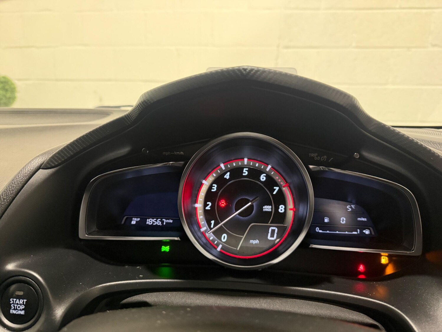 Used Mazda Mazda3 2014 for sale - 77101818: Photo 32