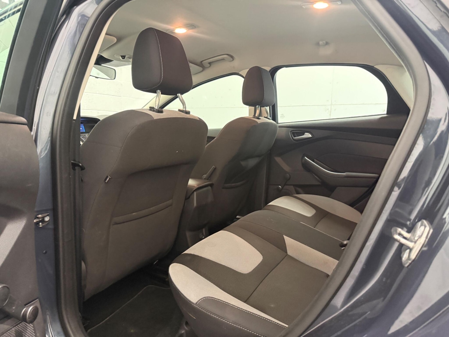 Used Ford Focus for sale - 77175376: Photo 24