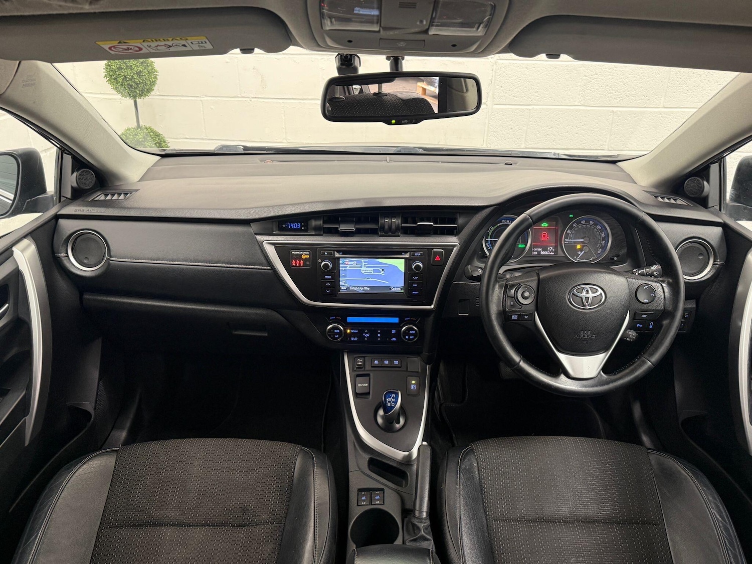 Used Toyota Auris 2013 for sale - 75532346: Photo 37