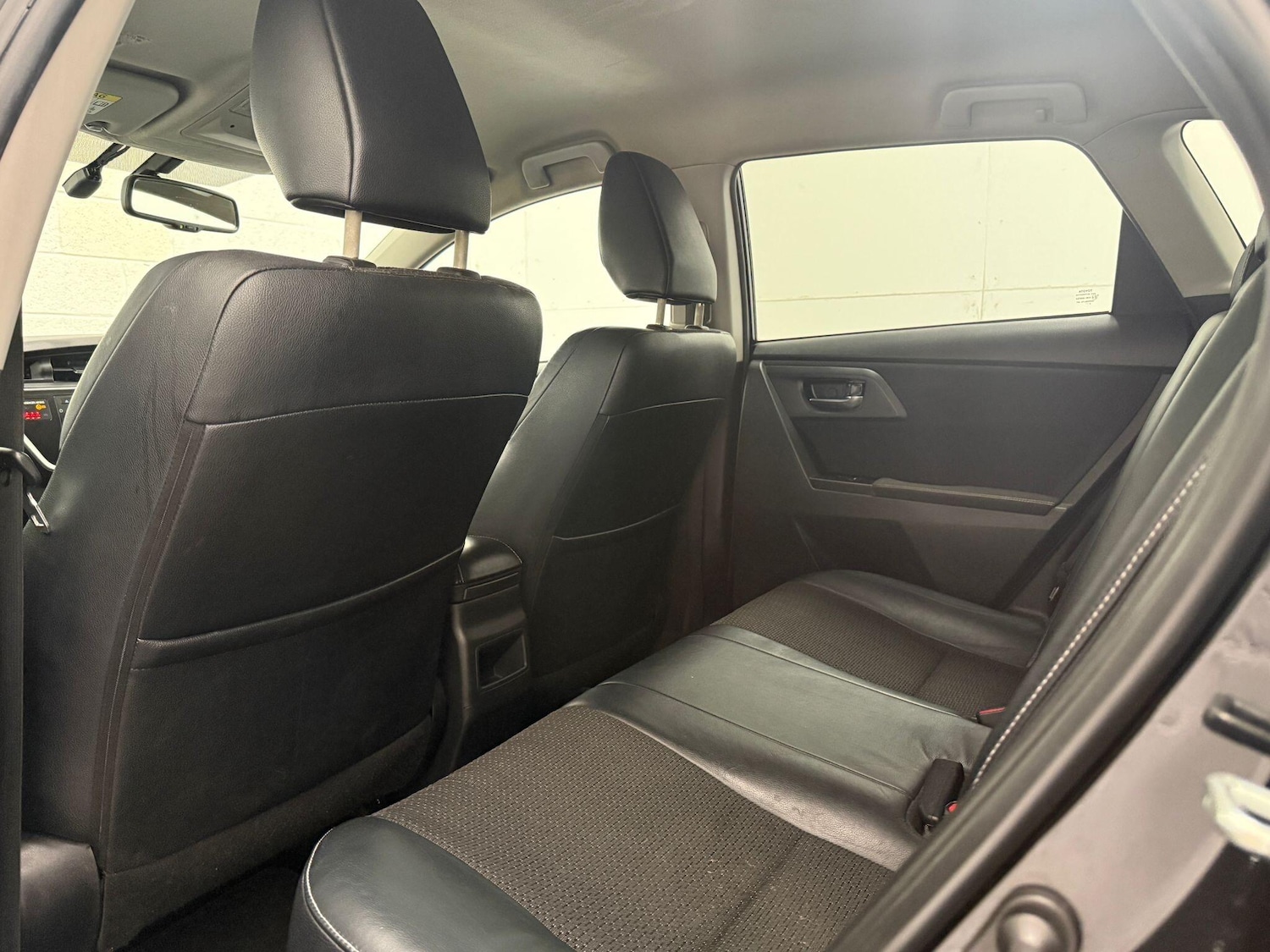 Used Toyota Auris 2013 for sale - 75532346: Photo 40