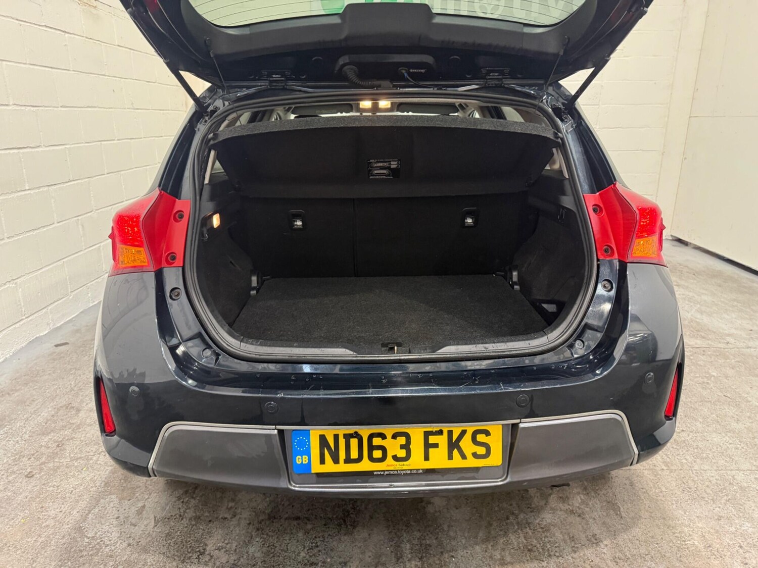 Used Toyota Auris 2013 for sale - 76802490: Photo 35