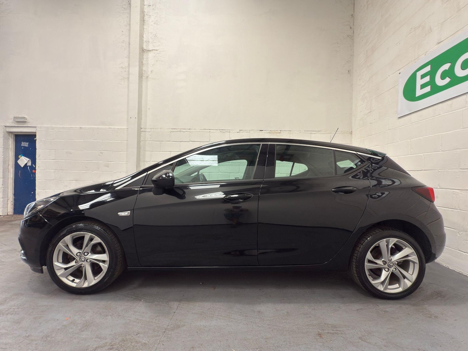 Used Vauxhall Astra 2018 for sale - 76094306: Photo 12