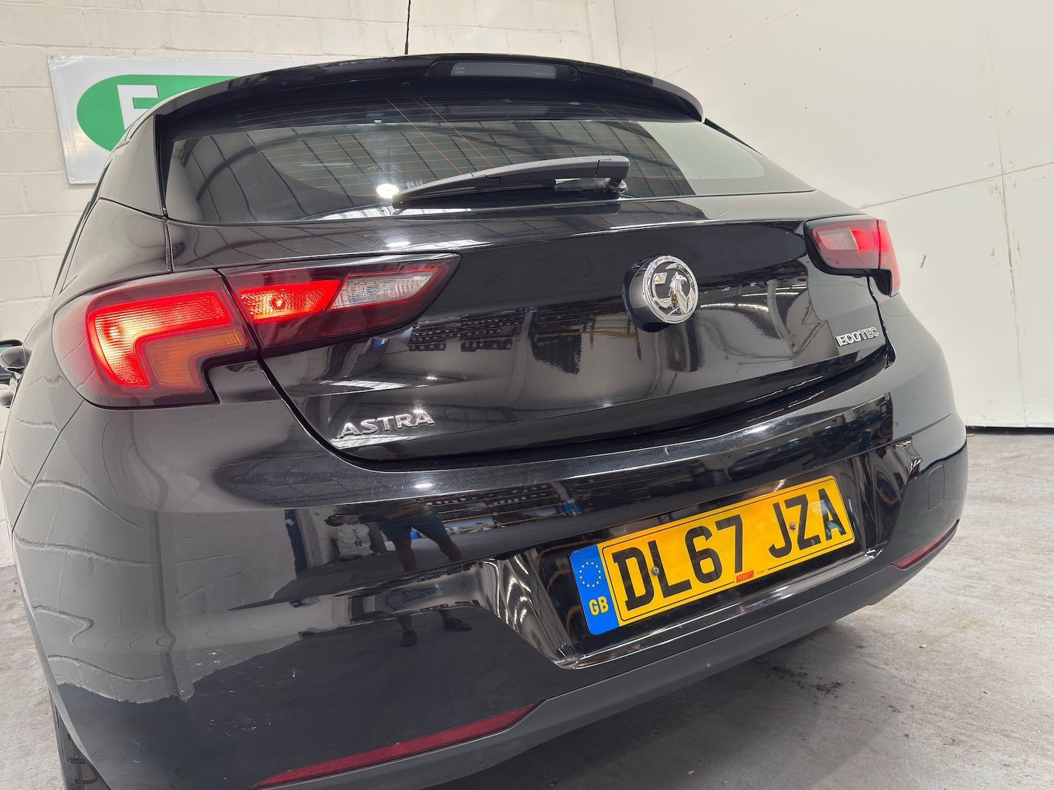 Used Vauxhall Astra 2018 for sale - 76094306: Photo 18