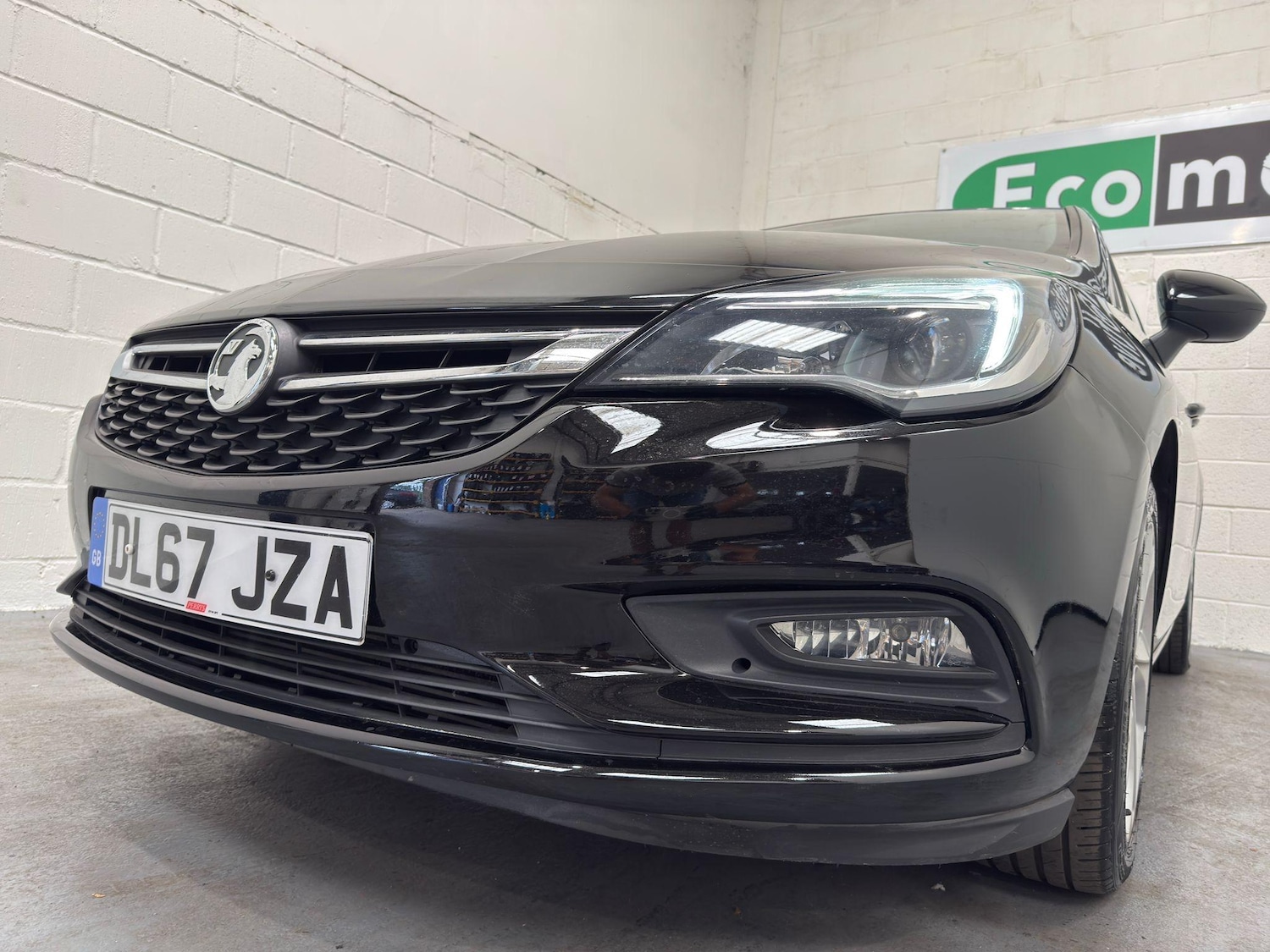 Used Vauxhall Astra 2018 for sale - 76094306: Photo 2