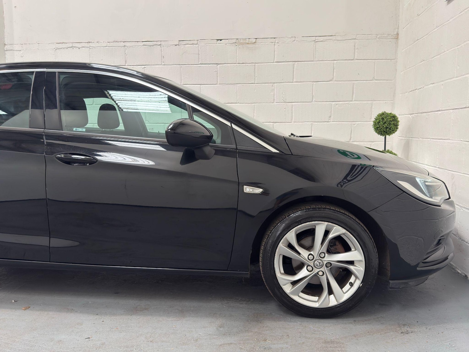 Used Vauxhall Astra 2018 for sale - 76094306: Photo 21