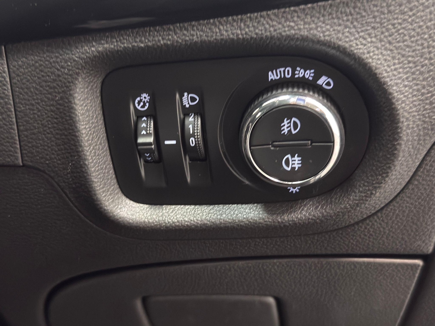 Used Vauxhall Astra 2018 for sale - 76094306: Photo 26